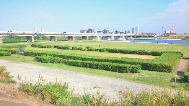 河川敷