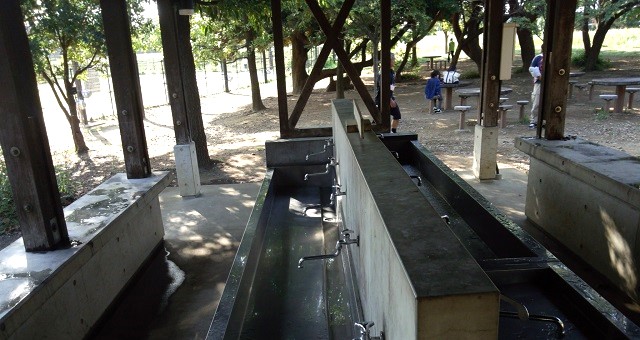 公園内水道